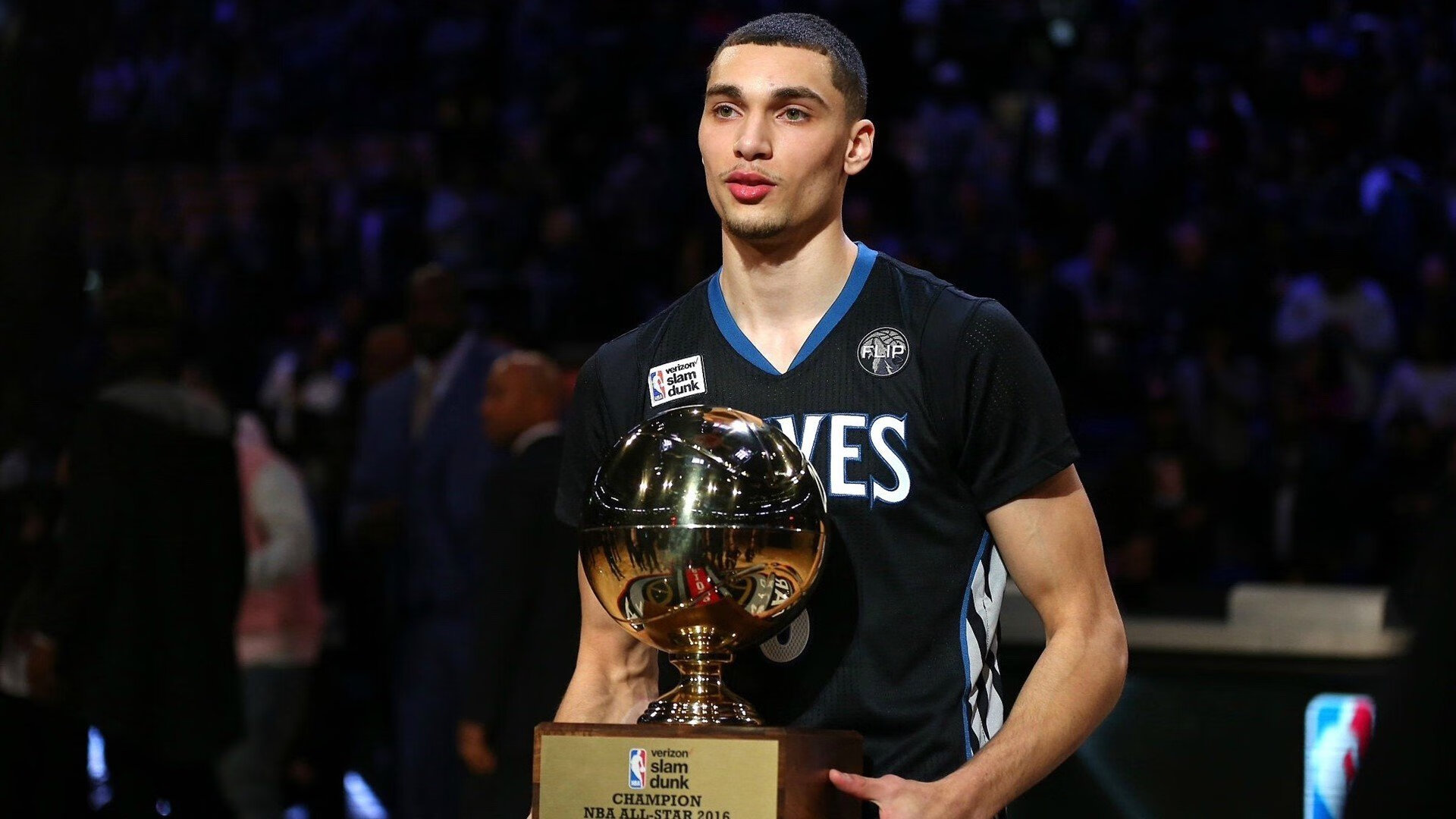 九游（jiuyou.com）游戏-未来联盟：虚拟场景与直播互动开辟新蓝海，未来lol