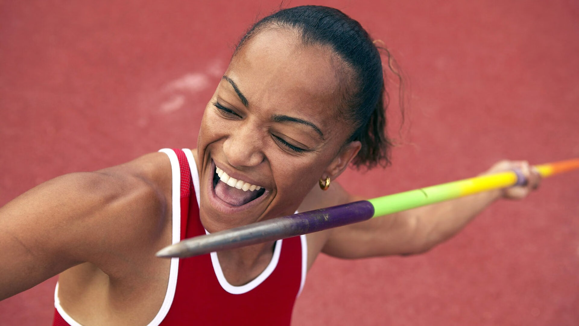 JiuyouAPP下载-篮球运动装备智能化发展趋势明显，篮球产品功能