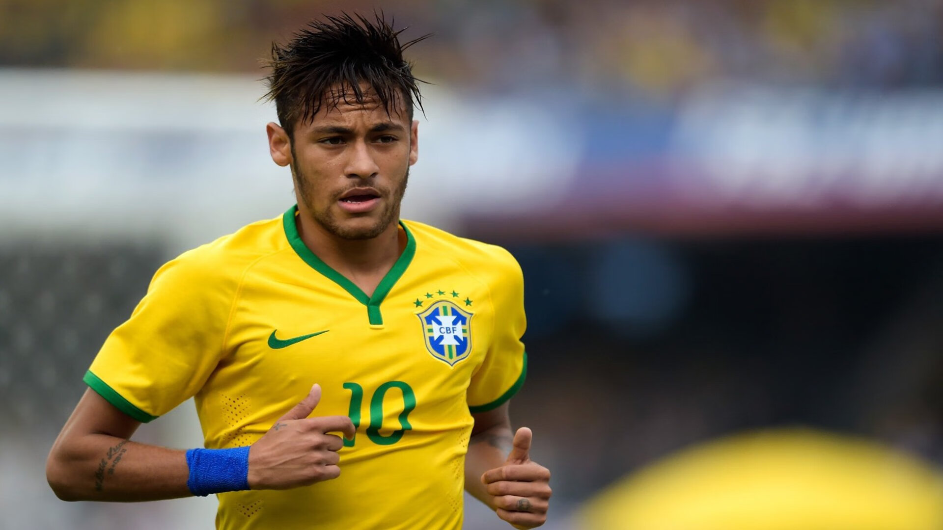 英超青训中心心理压力管理新方法促进球员成长,英超本队青训