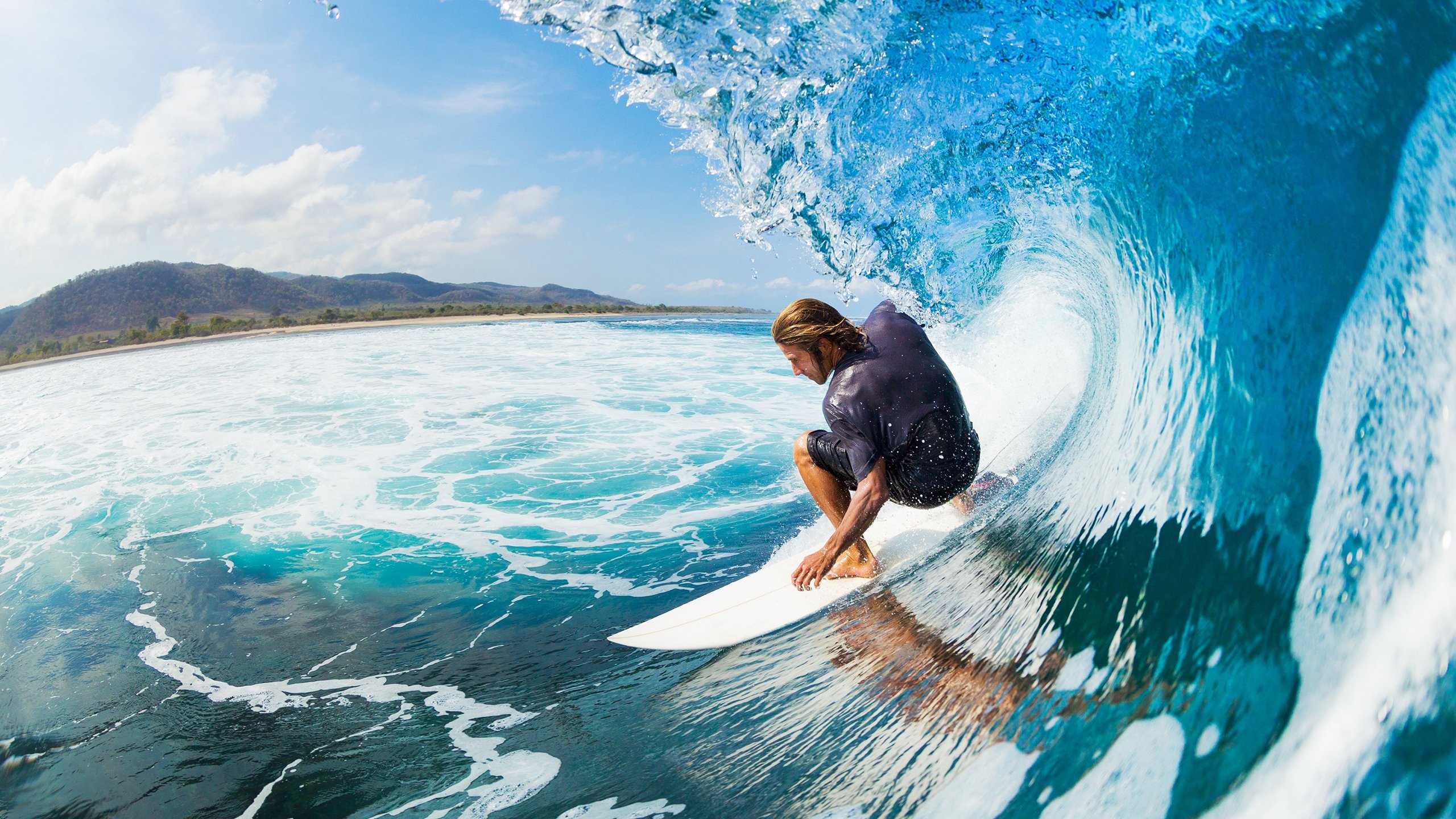 蝶泳划水效率值首次用于分段评分,蝶泳的划水动作轨迹是三维的
